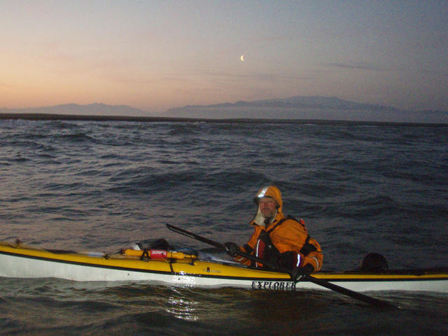 "Night" paddling to dodge the wind.